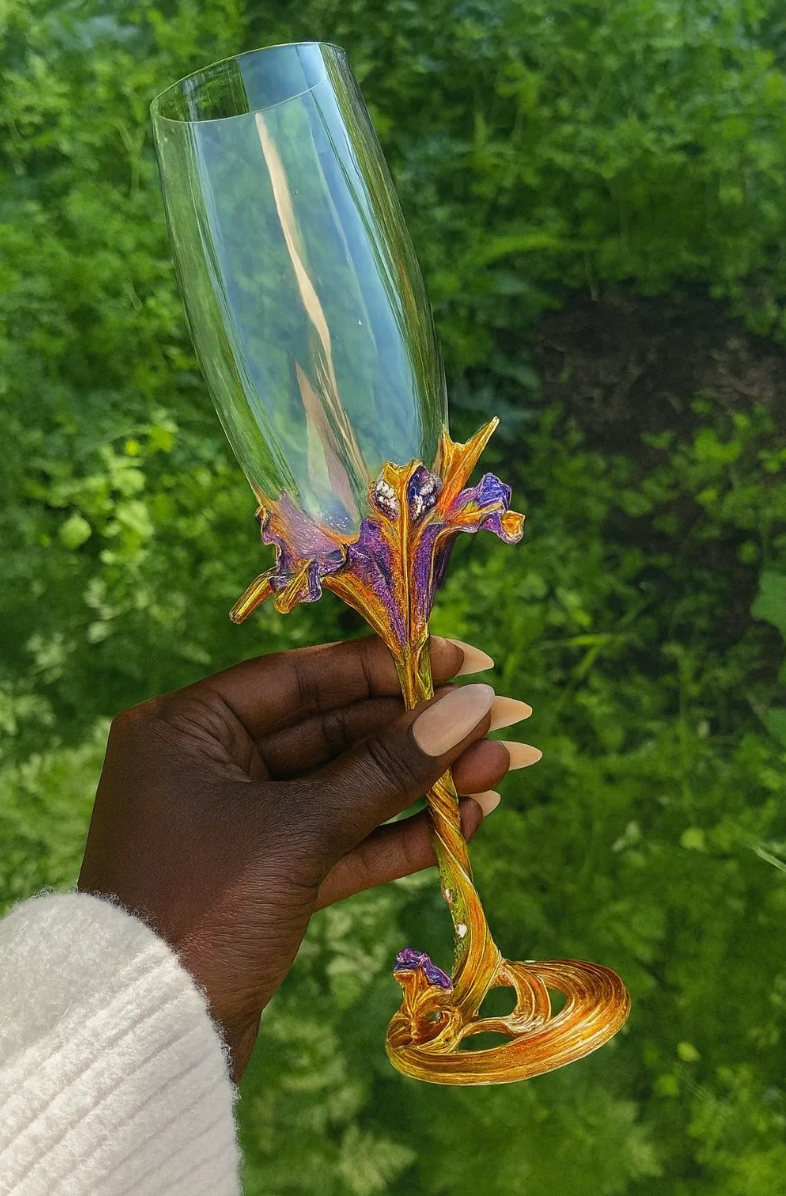 Tangled Dreams Champagne Glass