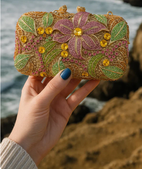 Ariel Enchantee Clutch